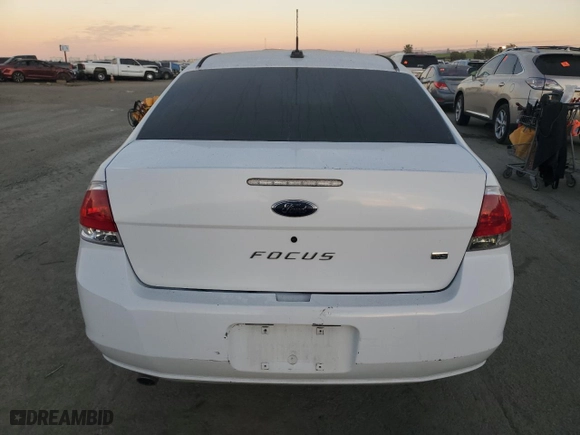 2008 Ford Focus SE with VIN 1FAHP35N58W146140, listed as a Copart auction lot 87972355 with 182,450 mi miles and Salvage Title. Bid and sale history available at carsss.com. Image 6.