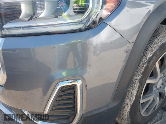 2020 GMC Acadia SLE with VIN 1GKKNKLA0LZ238025, listed as a IAAI auction lot 42031425 with 76,335 mi miles and . Bid and sale history available at DreamBid. Image 16.