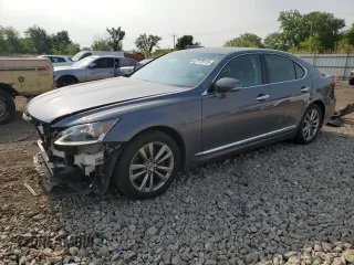 2015 Lexus LS 460 z VIN JTHCL5EF4F5025573, wystawiony jako Copart lot #57178115 z przebiegiem 56 710 mil mil oraz Szkoda całkowita • Salvage title. Historia ofert i sprzedaży dostępna na DreamBid. Obrazek 1.