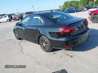 2016 Volkswagen Jetta Sport z VIN 3VWD17AJ3GM416823, wystawiony jako IAAI lot #41908154 z przebiegiem 86 319 mil mil oraz . Historia ofert i sprzedaży dostępna na DreamBid. Obrazek 3.