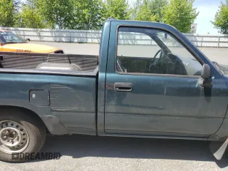 1994 Toyota Pickup z VIN 4TARN81A8RZ287705, wystawiony jako Copart lot #58603125 z przebiegiem 146 940 mil mil oraz Tytuł czysty. Historia ofert i sprzedaży dostępna na DreamBid. Obrazek 10.