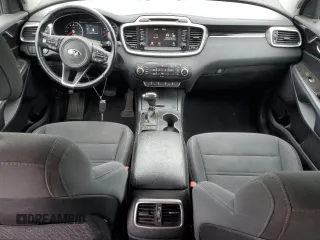 2017 Kia Sorento LX with VIN 5XYPGDA32HG261498, listed as a Copart auction lot 58958185 with 129,744 mi miles and Clean title. Bid and sale history available at DreamBid. Image 8.