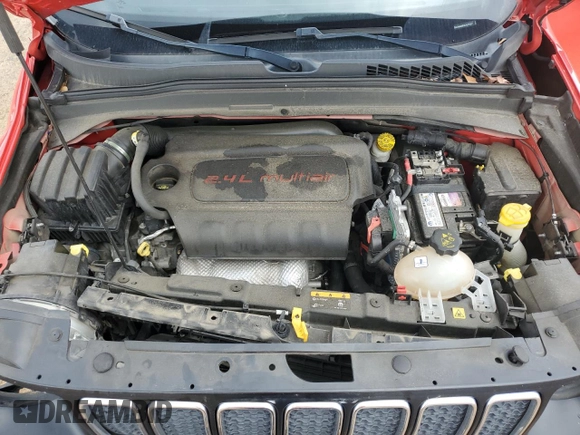 2020 Jeep Renegade Sport with VIN ZACNJAAB3LPL71917, listed as a Copart auction lot 55525795 with 83,118 mi miles and Salvage title. Bid and sale history available at DreamBid. Image 11.
