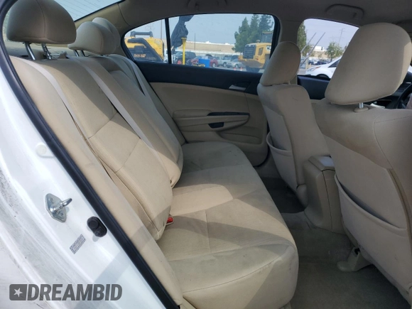 2011 Honda Accord LX z VIN 1HGCP2F30BA056346, wystawiony jako Copart lot #59179175 z przebiegiem 155 307 mil mil oraz Szkoda całkowita • Salvage title. Historia ofert i sprzedaży dostępna na DreamBid. Obrazek 10.