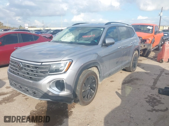 2024 Volkswagen Atlas SE с VIN 1V2WR2CA5RC523976, выставлен на аукционе IAAI как лот 41092917 с пробегом 28 065 миль миль и . История ставок и продаж доступна на DreamBid. Изображение 17.