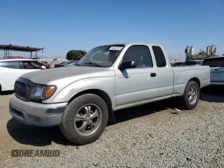 2002 Toyota Tacoma with VIN 5TEVL52N12Z047270, listed as a Copart auction lot 64453725 with 499,405 mi miles and Clean title. Bid and sale history available at DreamBid. Image 1.