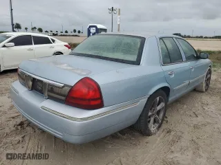 2006 Mercury Grand Marquis GS with VIN 2MEFM74V36X613929, listed as a Copart auction lot 74785984 with 0 mi miles and Non Repairable. Bid and sale history available at carsss.com. Image 3.