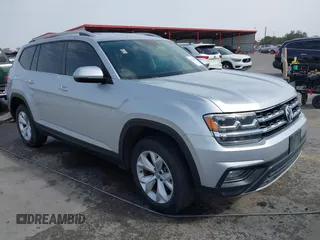2018 Volkswagen Atlas SE z VIN 1V2KR2CA7JC546436, wystawiony jako IAAI lot #41739327 z przebiegiem 123 916 mil mil oraz . Historia ofert i sprzedaży dostępna na DreamBid. Obrazek 1.