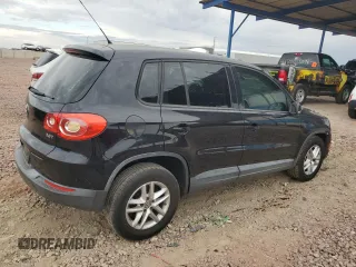 2011 Volkswagen Tiguan SEL with VIN WVGAV7AX9BW559813, listed as a Copart auction lot 55975815 with 160,795 mi miles and Salvage title. Bid and sale history available at DreamBid. Image 3.
