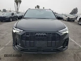 2024 Audi Q3 S line Premium z VIN WA1DECF32R1129879, wystawiony jako Copart lot #54571365 z przebiegiem 6 842 mil mil oraz Szkoda całkowita • Salvage title. Historia ofert i sprzedaży dostępna na DreamBid. Obrazek 5.