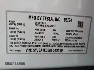 2024 Tesla Model S z VIN 5YJSA1E56RF543139, wystawiony jako Copart lot #86568584 z przebiegiem 1 212 mil mil oraz Szkoda całkowita • Salvage title. Historia ofert i sprzedaży dostępna na DreamBid. Obrazek 12.