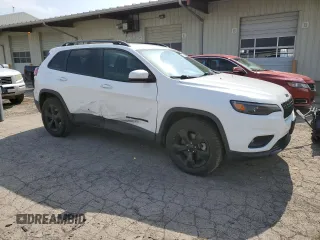 2021 Jeep Cherokee Altitude with VIN 1C4PJMLB0MD118743, listed as a Copart auction lot 52764535 with 139,383 mi miles and Salvage title. Bid and sale history available at DreamBid. Image 4.
