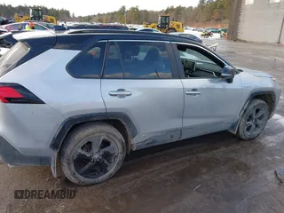 2021 Toyota RAV4 Hybrid XSE with VIN 4T3E6RFV8MU059858, listed as a IAAI auction lot 41423611 with 14,281 mi miles and . Bid and sale history available at DreamBid. Image 13.