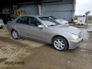 2003 Mercedes-Benz C 240 with VIN WDBRF61J73F423349, listed as a Copart auction lot 46162755 with 182,394 mi miles and Salvage title. Bid and sale history available at DreamBid. Image 4.