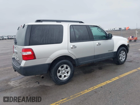 2007 Ford Expedition XLT with VIN 1FMFU16597LA66025, listed as a IAAI auction lot 42074947 with 128,023 mi miles and . Bid and sale history available at DreamBid. Image 4.