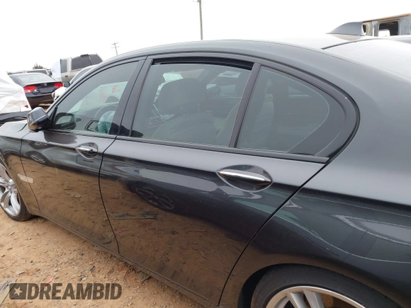 2014 BMW 7 Series 750i с VIN WBAYA8C55ED228448, выставлен на аукционе IAAI как лот 41350013 с пробегом 97 829 миль миль и . История ставок и продаж доступна на DreamBid. Изображение 14.