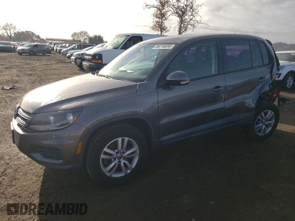 2012 Volkswagen Tiguan S with VIN WVGAV7AX7CW002660, listed as a Copart auction lot 86016034 with 185,938 mi miles and Salvage title. Bid and sale history available at DreamBid. Image 1.