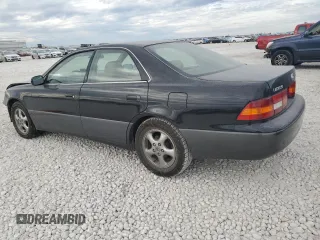 1998 Lexus ES 300 Luxury Sport Sdn with VIN JT8BF28G1W5045513, listed as a Copart auction lot 83194274 with 153,763 mi miles and Salvage Title. Bid and sale history available at carsss.com. Image 2.