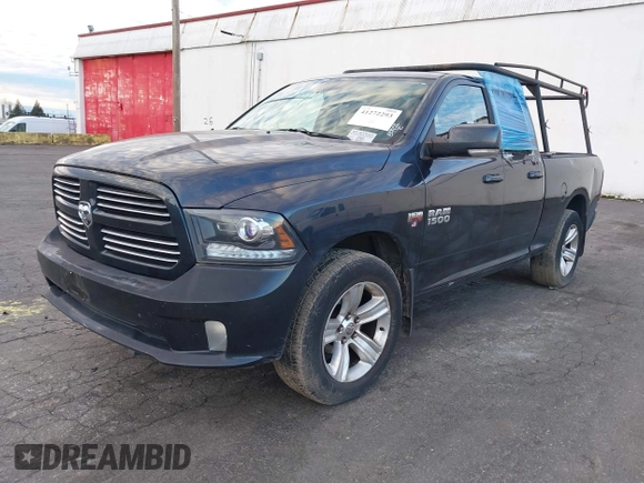 2013 Ram 1500 Sport z VIN 1C6RR7HT2DS675709, wystawiony jako IAAI lot #41272293 z przebiegiem 153 006 mil mil oraz . Historia ofert i sprzedaży dostępna na DreamBid. Obrazek 2.