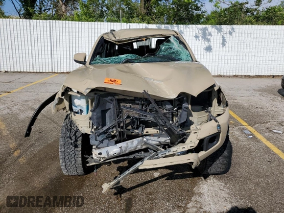 2017 Toyota Tacoma SR5 с VIN 3TMCZ5ANXHM117202, выставлен на аукционе Copart как лот 55322685 с пробегом 149 752 миль миль и Списание • Salvage title. История ставок и продаж доступна на DreamBid. Изображение 5.