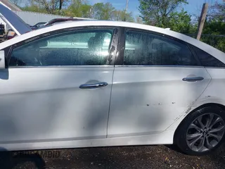 2014 Hyundai Sonata Limited with VIN 5NPEC4AB6EH938762, listed as a IAAI auction lot 42065654 with 205,483 mi miles and . Bid and sale history available at DreamBid. Image 14.