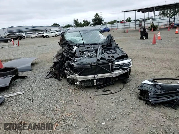 2019 BMW 5 Series M550i xDrive with VIN WBAJB9C53KB464298, listed as a Copart auction lot 59892105 with Not provided miles and Salvage title. Bid and sale history available at DreamBid. Image 13.