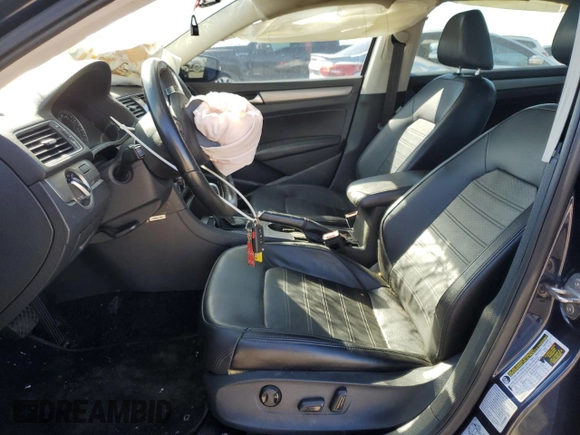 2015 Volkswagen Passat Sport с VIN 1VWBT7A33FC065723, выставлен на аукционе Copart как лот 48561105 с пробегом 144 086 миль миль и Списание • Salvage title. История ставок и продаж доступна на DreamBid. Изображение 7.