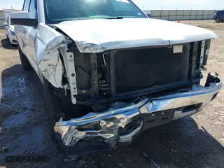 2015 Chevrolet Silverado 1500 LT with VIN 3GCUKREC5FG277881, listed as a IAAI auction lot 41867861 with 190,146 mi miles. Bid and sale history available at carsss.com. Image 6.