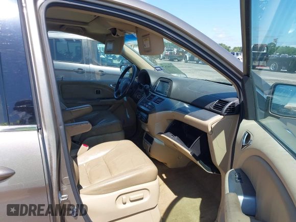 2010 Honda Odyssey Touring с VIN 5FNRL3H93AB069531, выставлен на аукционе IAAI как лот 42462835 с пробегом 241 297 миль миль и . История ставок и продаж доступна на DreamBid. Изображение 5.