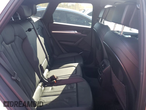 2020 Audi Q5 Premium z VIN WA1ANAFY2L2090232, wystawiony jako Copart lot #54511975 z przebiegiem 47 532 mil mil oraz Szkoda całkowita • Salvage title. Historia ofert i sprzedaży dostępna na DreamBid. Obrazek 11.