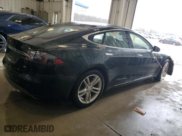 2013 Tesla Model S with VIN 5YJSA1DN1DFP12218, listed as a Copart auction lot 54717725 with Not Provided miles and Non Repairable. Bid and sale history available at carsss.com. Image 3.