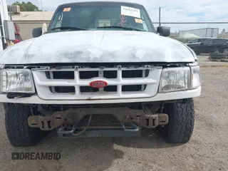 2003 Ford Ranger XL Fleet z VIN 1FTZR45E33PB11145, wystawiony jako IAAI lot #42643295 z przebiegiem Nie podano mil oraz . Historia ofert i sprzedaży dostępna na DreamBid. Obrazek 6.