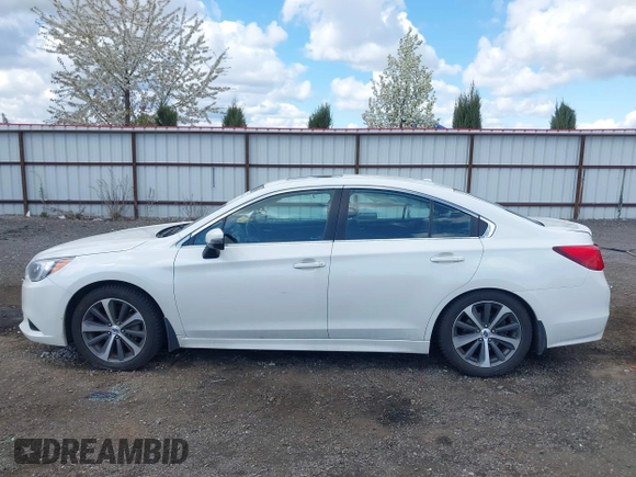 2015 Subaru Legacy 2.5i Limited with VIN 4S3BNAL61F3005604, listed as a IAAI auction lot 42086123 with 52,488 mi miles. Bid and sale history available at carsss.com. Image 15.