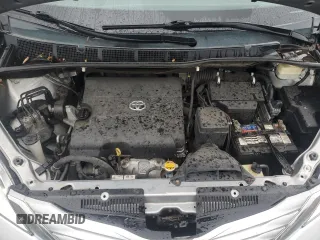 2015 Toyota Sienna LE AAS with VIN 5TDKK3DC5FS550258, listed as a Copart auction lot 58069915 with 138,260 mi miles and Salvage title. Bid and sale history available at DreamBid. Image 12.