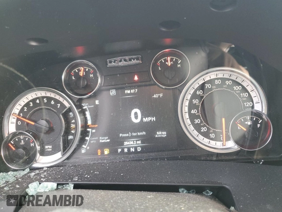 2018 Ram 2500 Laramie with VIN 3C6UR5FJ3JG427584, listed as a Copart auction lot 46673455 with 25,436 mi miles and Non repairable. Bid and sale history available at DreamBid. Image 9.