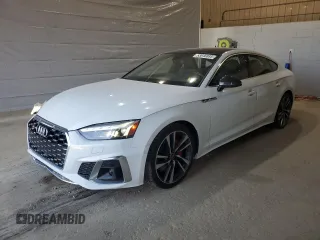 2023 Audi S5 Sportback Premium Plus z VIN WAUB4CF54PA012056, wystawiony jako Copart lot #53646885 z przebiegiem 31 022 mil mil oraz Szkoda całkowita • Salvage title. Historia ofert i sprzedaży dostępna na DreamBid. Obrazek 1.