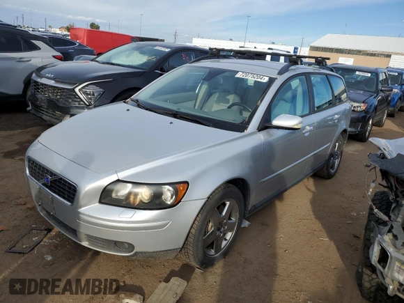 2005 Volvo V50 с VIN YV1MJ682252049231, выставлен на аукционе Copart как лот 72075204 с пробегом 106 739 миль миль и Чистый • Clean title. История ставок и продаж доступна на DreamBid. Изображение 1.