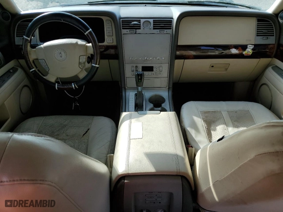 2004 Lincoln Navigator Luxury with VIN 5LMFU27R04LJ35233, listed as a Copart auction lot 48475545 with 227,976 mi miles and Salvage Title. Bid and sale history available at carsss.com. Image 8.