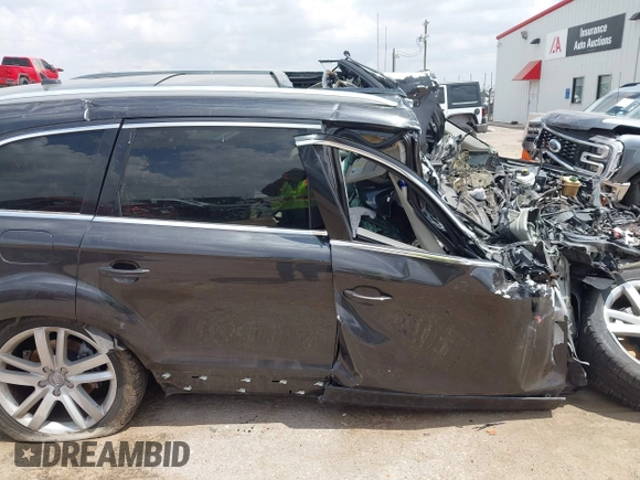 2013 Audi Q7 Premium Plus with VIN WA1LGAFE1DD015956, listed as a IAAI auction lot 42096428 with Not provided miles and . Bid and sale history available at DreamBid. Image 12.