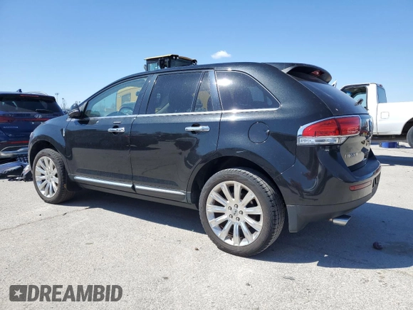 2013 Lincoln MKX with VIN 2LMDJ6JKXDBL44375, listed as a Copart auction lot 49793135 with 205,797 mi miles and Clean Title. Bid and sale history available at carsss.com. Image 2.