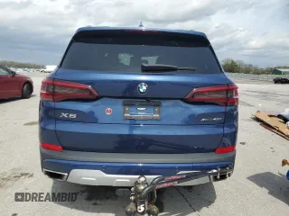2022 BMW X5 xDrive40i z VIN 5UXCR6C05N9K39353, wystawiony jako Copart lot #51664805 z przebiegiem Nie podano mil oraz Szkoda całkowita • Salvage title. Historia ofert i sprzedaży dostępna na DreamBid. Obrazek 6.