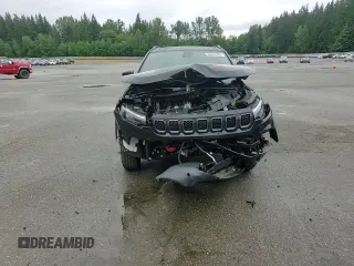 2023 Jeep Compass Trailhawk z VIN 3C4NJDDN9PT501952, wystawiony jako Copart lot #58842985 z przebiegiem Nie podano mil oraz Szkoda całkowita • Salvage title. Historia ofert i sprzedaży dostępna na DreamBid. Obrazek 14.
