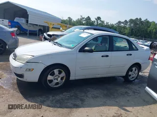 2005 Ford Focus S with VIN 1FAHP34N45W230950, listed as a IAAI auction lot 42467778 with 203,697 mi miles and . Bid and sale history available at DreamBid. Image 14.