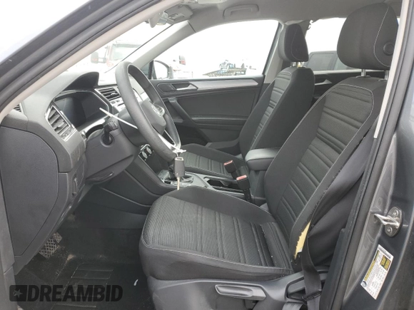 2023 Volkswagen Tiguan S with VIN 3VVRB7AX1PM046760, listed as a Copart auction lot 47740915 with 48,541 mi miles and Clean title. Bid and sale history available at DreamBid. Image 7.