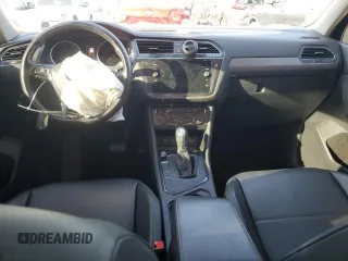 2018 Volkswagen Tiguan SEL с VIN 3VV3B7AX7JM008446, выставлен на аукционе Copart как лот 53435775 с пробегом 93 776 миль миль и Списание • Salvage title. История ставок и продаж доступна на DreamBid. Изображение 8.