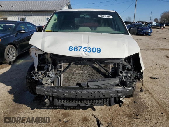 2008 Dodge Grand Caravan SE with VIN 2D8HN44H58R705763, listed as a Copart auction lot 48389925 with 227,777 mi miles and Salvage title. Bid and sale history available at DreamBid. Image 5.