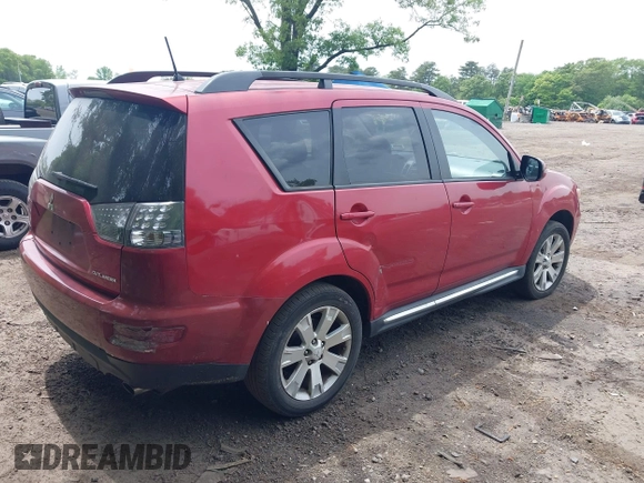 2010 Mitsubishi Outlander SE z VIN JA4AS3AW0AZ002356, wystawiony jako IAAI lot #42342080 z przebiegiem 113 867 mil mil oraz . Historia ofert i sprzedaży dostępna na DreamBid. Obrazek 4.