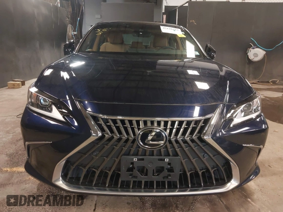 2022 Lexus ES 350 with VIN 58ADZ1B11NU133521, listed as a IAAI auction lot 42120415 with 13,398 mi miles and . Bid and sale history available at DreamBid. Image 12.