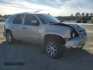 2009 GMC Yukon Denali z VIN 1GKFK03239R254526, wystawiony jako Copart lot #84665244 z przebiegiem 230 811 mil mil oraz Szkoda całkowita • Salvage title. Historia ofert i sprzedaży dostępna na DreamBid. Obrazek 4.