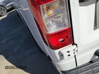 2016 Nissan NV SV z VIN 1N6BF0KM2GN807055, wystawiony jako IAAI lot #42325289 z przebiegiem 272 359 mil mil oraz . Historia ofert i sprzedaży dostępna na DreamBid. Obrazek 1.